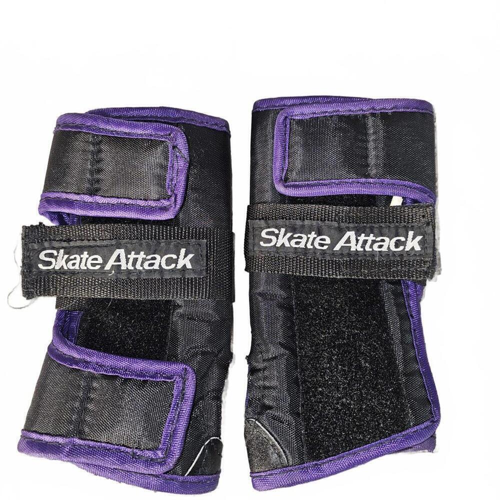 Skate Attack Wrist Guards Medium Size
